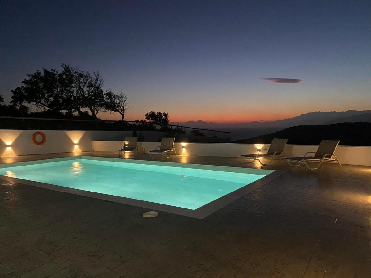 Villa George Sea View With Pool - Triopetra Exteriör bild