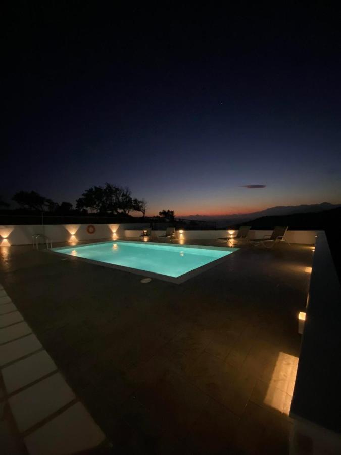 Villa George Sea View With Pool - Triopetra Exteriör bild