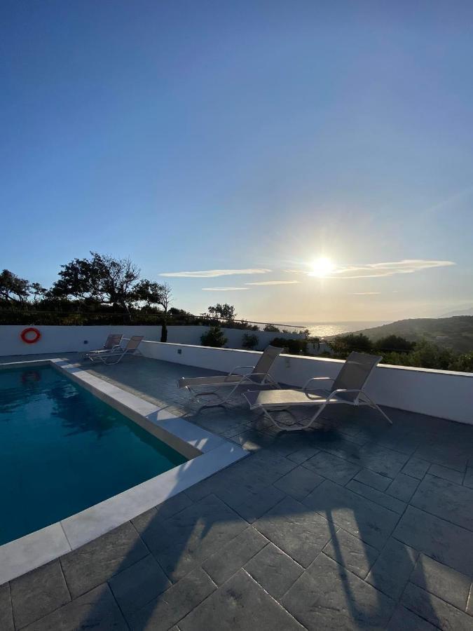 Villa George Sea View With Pool - Triopetra Exteriör bild
